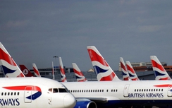 2.900 thành viên phi hành đoàn British Airways biểu tình vì lương thấp